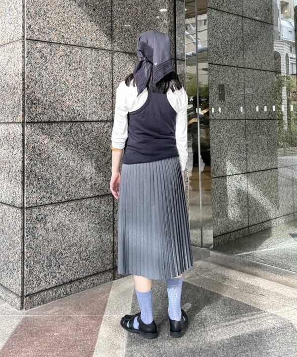 サワイさんの「BEAMS WOMEN｜ミックス プリーツ スカート」を使ったコーディネート