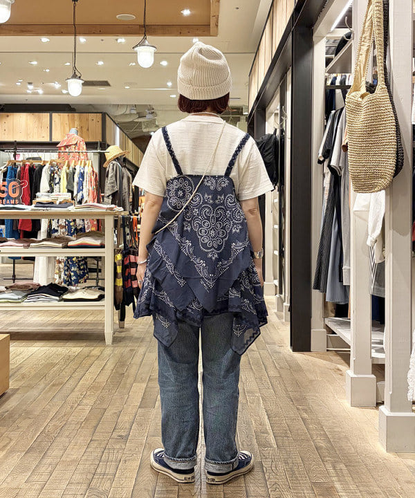 原口 愛さんの「BEAMS WOMEN｜バンダナ プリント キャミ」を使ったコーディネート