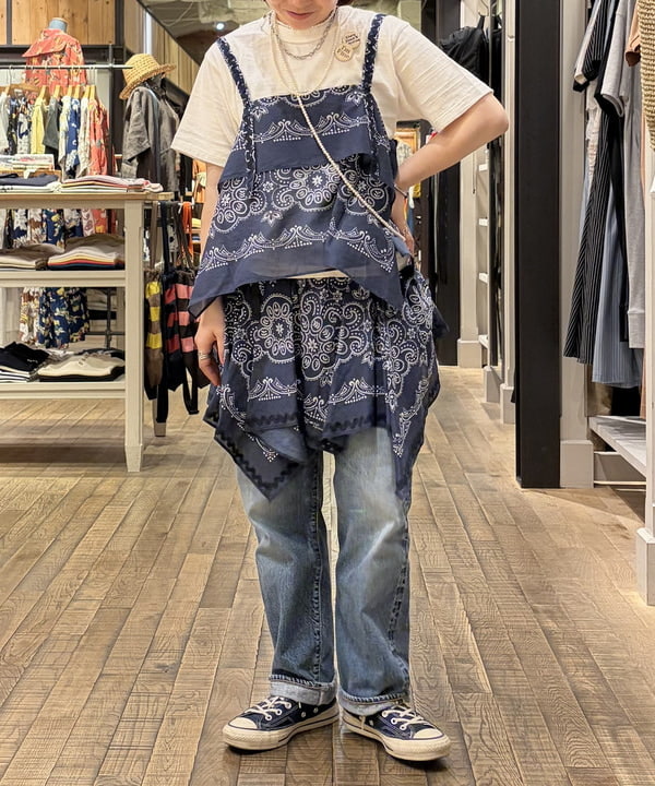 原口 愛さんの「BEAMS WOMEN｜バンダナ プリント キャミ」を使ったコーディネート