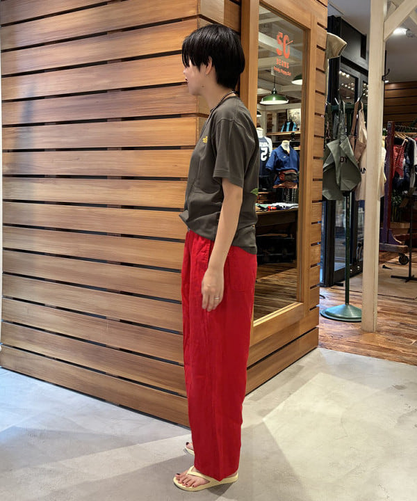 ミナミマリコさんの「BEAMS WOMEN｜リネン ソリッド イージー ＜イージーケア＞」を使ったコーディネート