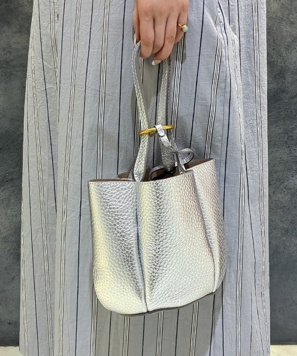 菜月さんの「BEAMS WOMEN｜ストライプ シャツ ワンピース」を使ったコーディネート