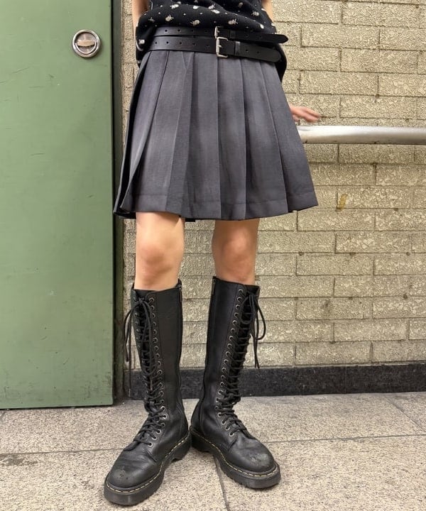 れいなさんの「BEAMS WOMEN｜ワイド ダブル バックル ベルト」を使ったコーディネート
