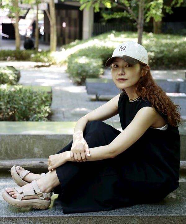 佐々木 南美さんの「BEAMS WOMEN｜【別注】FRED PERRY / ティップド ピケ ドレス」を使ったコーディネート