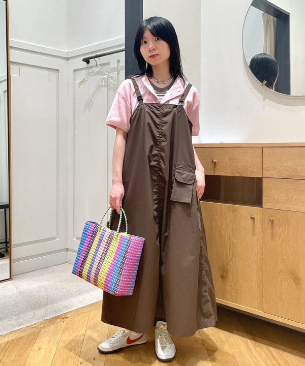 極美品 伊製 インターナショナルギャラリービームス パンチングレザー M 茶 ビームス みなとみらい（1201007） スタイリング・コーディネイト｜BEAMS