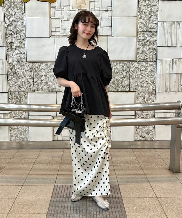 MEETS SHOP｜ライブ配信やスタッフ投稿をお届け！