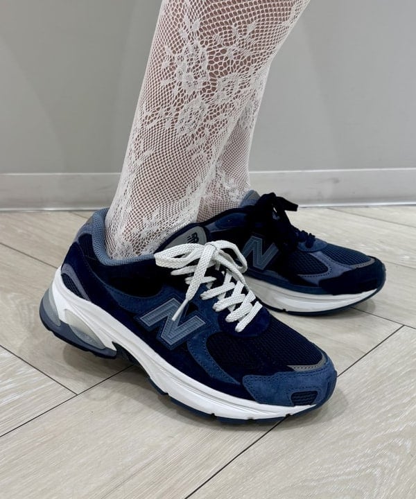 reinaさんの「BEAMS WOMEN｜【別注】FRED PERRY / Twin Tipped ポロシャツ G3600」を使ったコーディネート