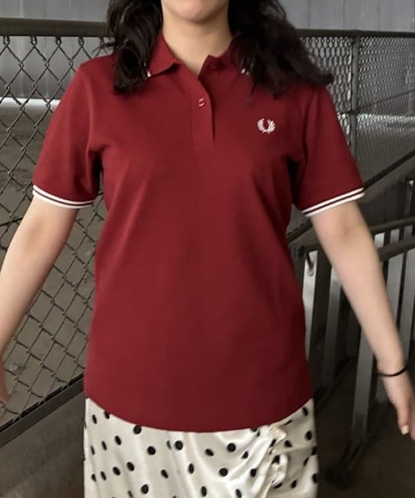 晶さんの「BEAMS WOMEN｜【別注】FRED PERRY / Twin Tipped ポロシャツ G3600」を使ったコーディネート