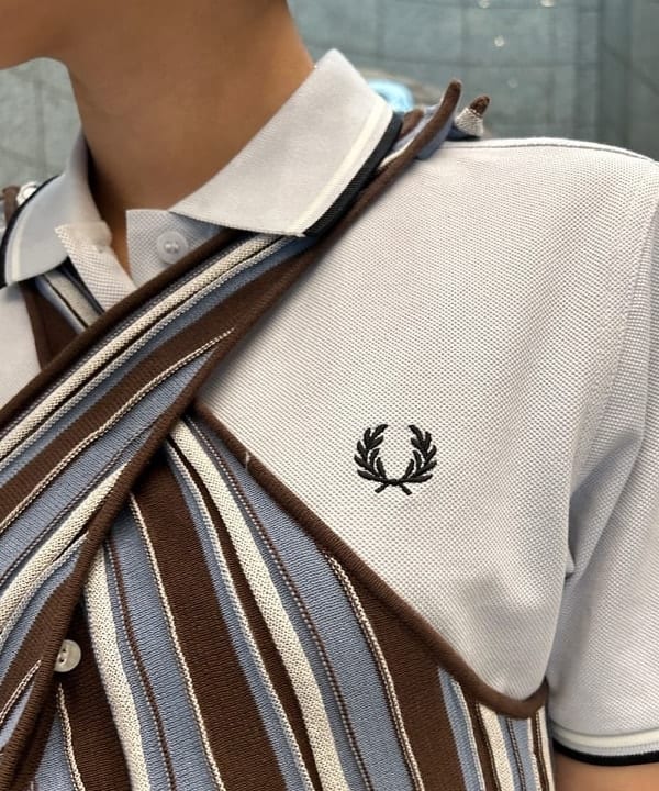 佐藤 亜美さんの「BEAMS WOMEN｜FRED PERRY / ツイン ティップド ポロシャツ」を使ったコーディネート