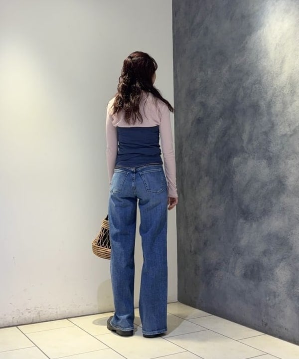 SAEさんの「BEAMS WOMEN｜RED CARD TOKYO / Anniversary Wide デニムパンツ」を使ったコーディネート