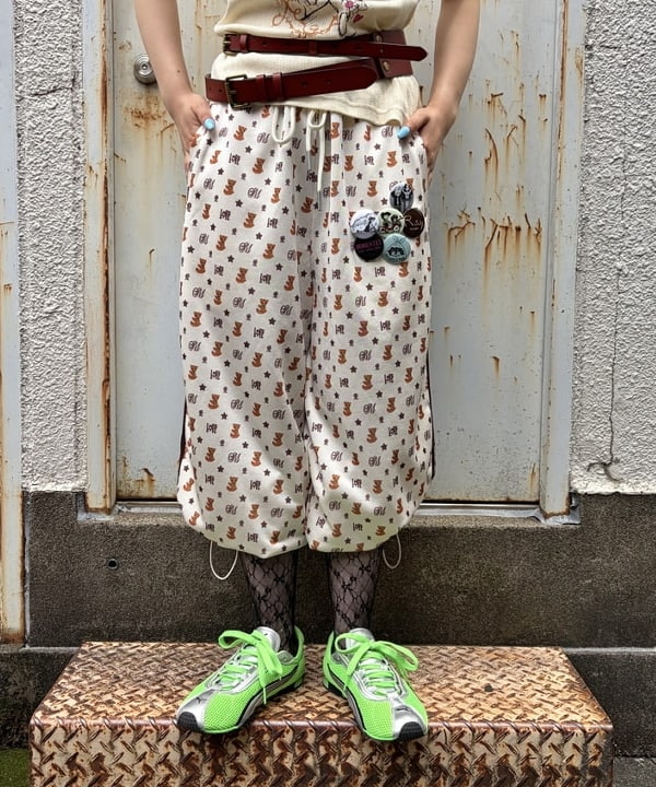 まゆちゃんさんの「BEAMS WOMEN｜ワイド ダブル バックル ベルト」を使ったコーディネート