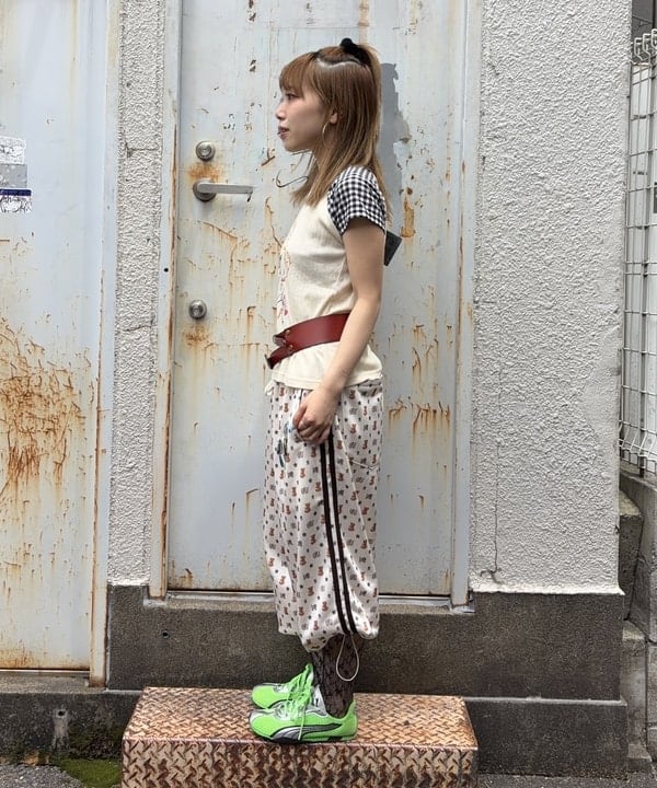 まゆちゃんさんの「BEAMS WOMEN｜ワイド ダブル バックル ベルト」を使ったコーディネート