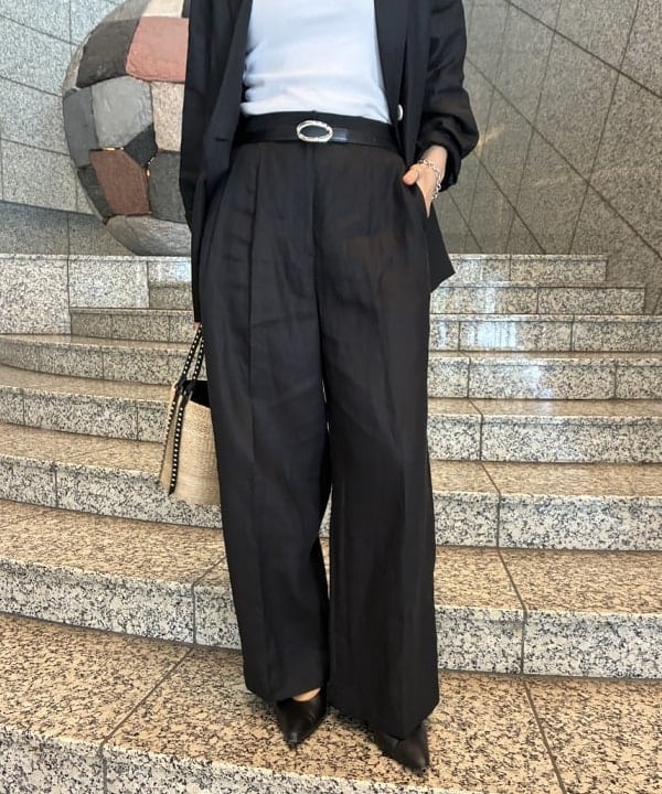 NATSUKIさんの「BEAMS WOMEN｜ダブルブレスト リネン ジャケット」を使ったコーディネート