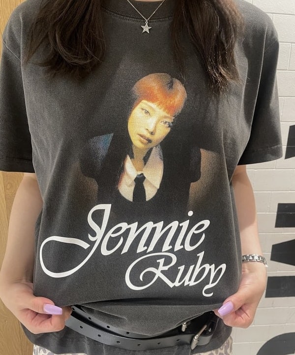 rinnaさんの「BEAMS WOMEN｜プリント ダブルニーショーツ【ワイドストレートフィット】」を使ったコーディネート