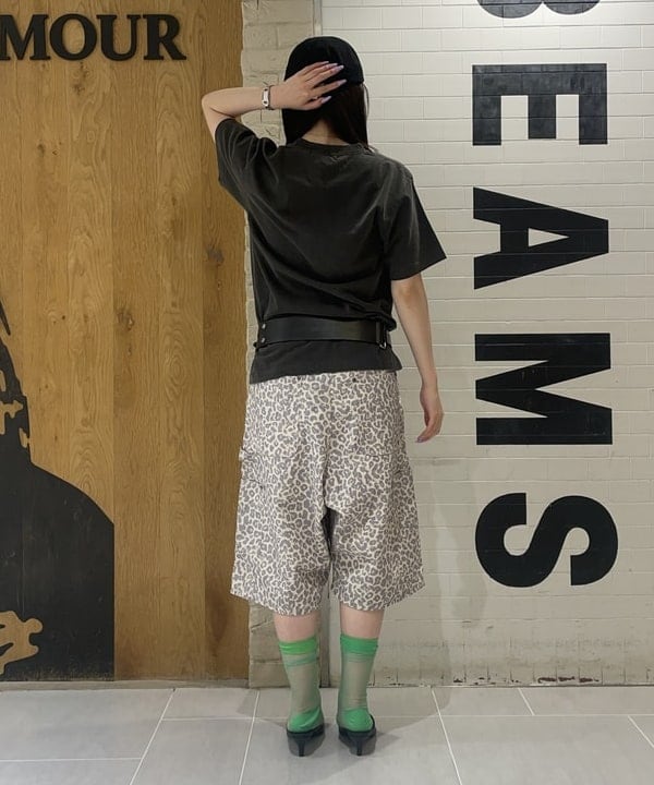 rinnaさんの「BEAMS WOMEN｜プリント ダブルニーショーツ【ワイドストレートフィット】」を使ったコーディネート