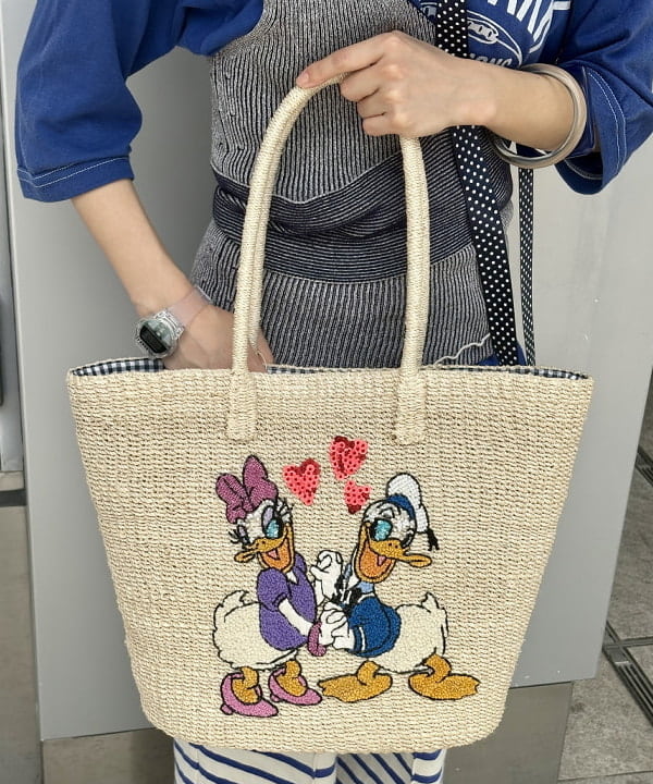 みりさんの「Disney アバカ トートバッグ」を使ったコーディネート