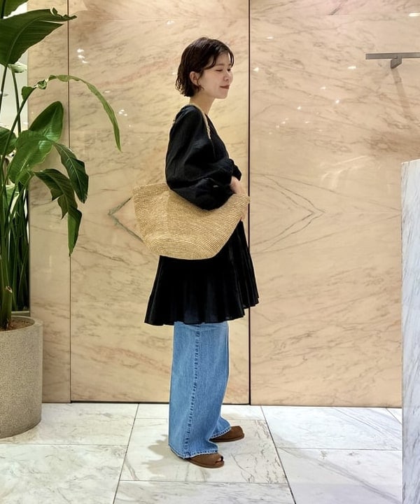 AONO SHIKAMAさんの「BEAMS WOMEN｜【別注】MARIHA / エンジェルのミニワンピース」を使ったコーディネート