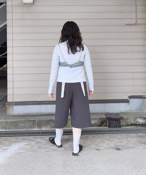 晶さんの「BEAMS WOMEN｜【別注】FRED PERRY / ロングスリーブ ボタン ポロシャツ」を使ったコーディネート