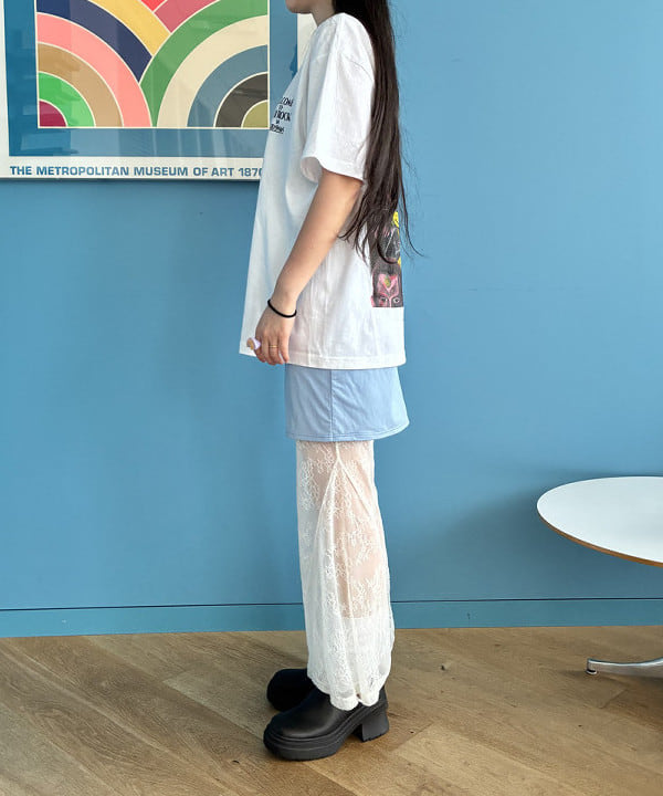 ayaさんの「BEAMS WOMEN｜〈WOMEN〉FUJI ROCK FESTIVAL'26 / YUICHIRO TAMAKI / FUJI ROCK IN EDSWAN TEE」を使ったコーディネート