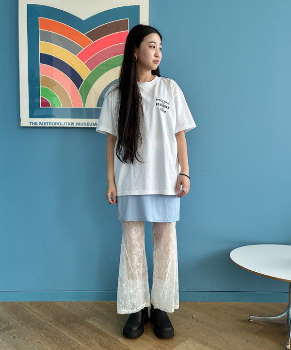 ayaさんの「BEAMS WOMEN｜〈WOMEN〉FUJI ROCK FESTIVAL'26 / YUICHIRO TAMAKI / FUJI ROCK IN EDSWAN TEE」を使ったコーディネート