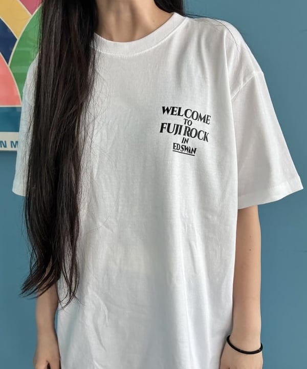 ayaさんの「BEAMS WOMEN｜〈WOMEN〉FUJI ROCK FESTIVAL'26 / YUICHIRO TAMAKI / FUJI ROCK IN EDSWAN TEE」を使ったコーディネート