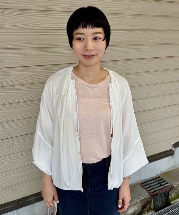 イナダさんの「BEAMS WOMEN｜AK+1 / エアリー ナイロン ブルゾン」を使ったコーディネート