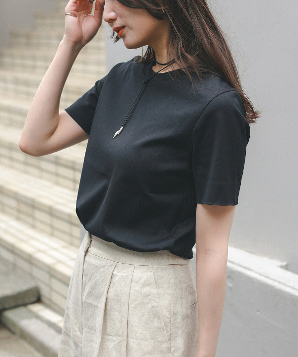 隈元 楓さんの「BEAMS WOMEN｜AK+1 / 天竺 Tシャツ」を使ったコーディネート