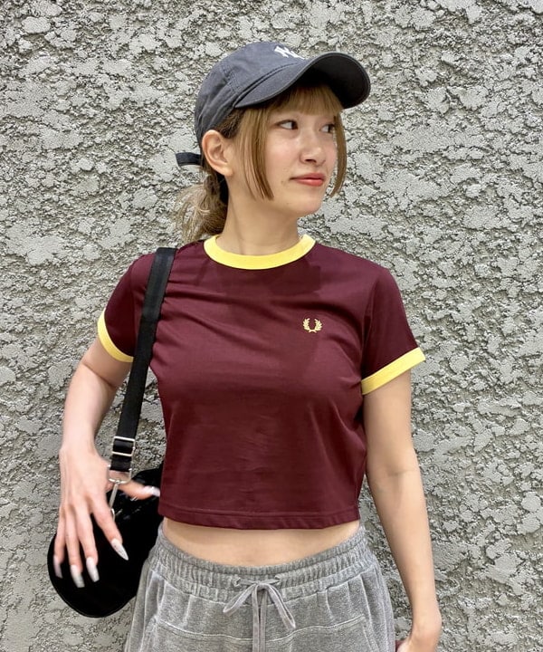 遠藤 かなたさんの「BEAMS WOMEN｜ベロア ワイド スウェット パンツ」を使ったコーディネート
