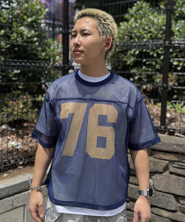 KUROCHANさんの「BEAMS WOMEN｜メッシュ プリント Tシャツ【ワイドショートフィット】」を使ったコーディネート
