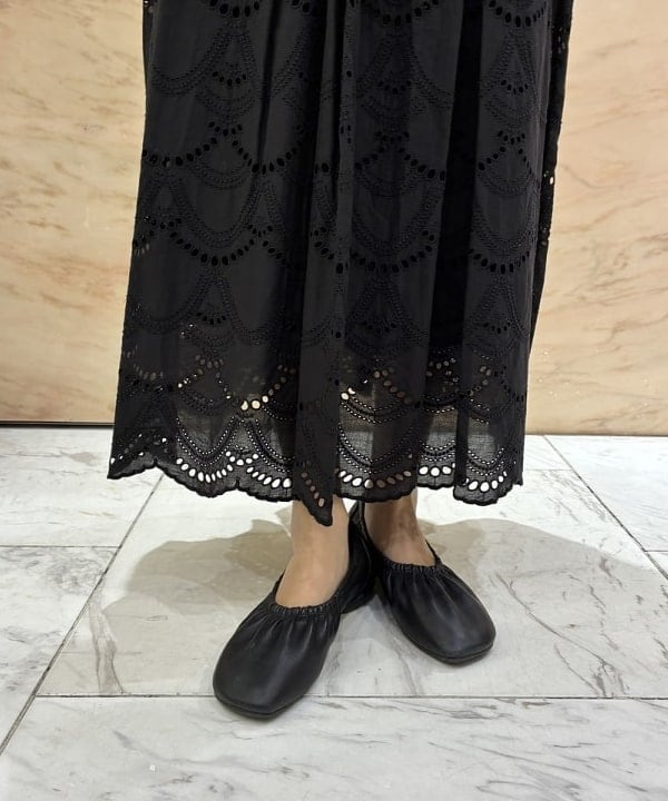茂野 真楓さんの「BEAMS WOMEN｜ne Quittez pas / ボイル ドット ワンピース」を使ったコーディネート