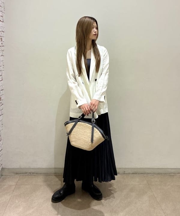 CHIHIROさんの「BEAMS WOMEN｜ダブルブレスト リネン ジャケット」を使ったコーディネート
