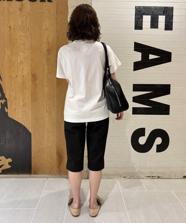 amaさんの「BEAMS WOMEN｜ストレッチ カプリ パンツ」を使ったコーディネート