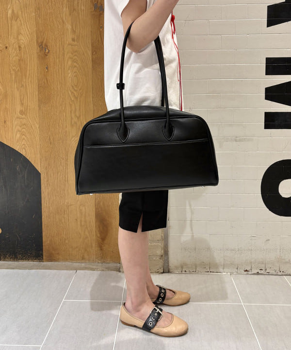 amaさんの「BEAMS WOMEN｜ストレッチ カプリ パンツ」を使ったコーディネート