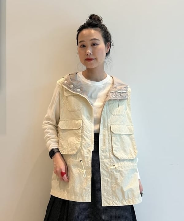 清水 彩乃さんの「BEAMS WOMEN｜【別注】G.H.Bass / BLACK BIT ローファー」を使ったコーディネート