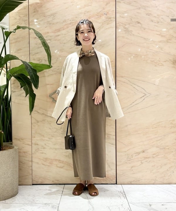 AONO SHIKAMAさんの「BEAMS WOMEN｜コットン 16ゲージ ノースリーブ ワンピース」を使ったコーディネート