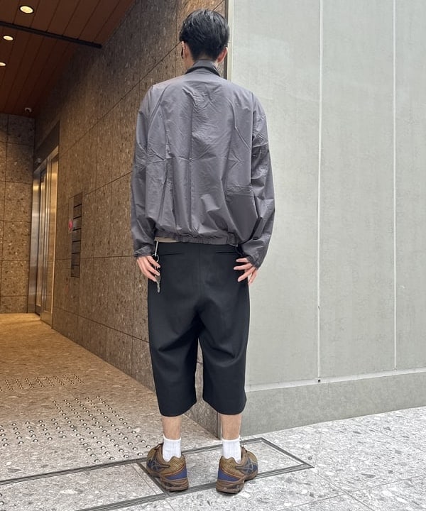 Yutoさんの「BEAMS WOMEN｜【ワイドストレートフィット】ショート スラックス」を使ったコーディネート