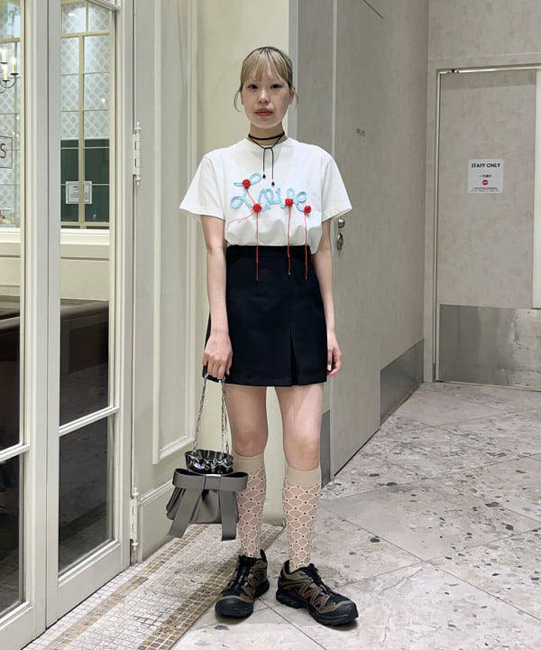 小何