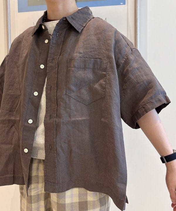 木村 梨香さんの「BEAMS WOMEN｜リネン ソリッド ショートスリーブ ＜イージーケア＞」を使ったコーディネート