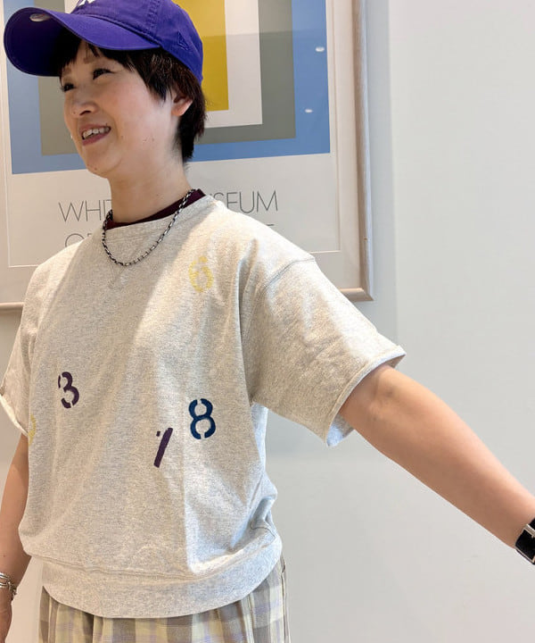 木村 梨香さんの「BEAMS WOMEN｜リネン ソリッド ショートスリーブ ＜イージーケア＞」を使ったコーディネート