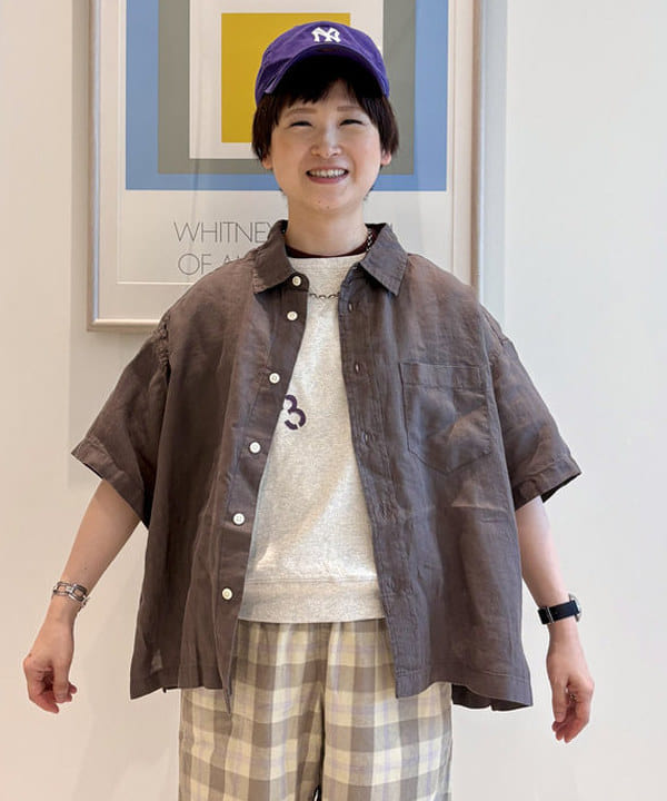 木村 梨香さんの「BEAMS WOMEN｜リネン ソリッド ショートスリーブ ＜イージーケア＞」を使ったコーディネート