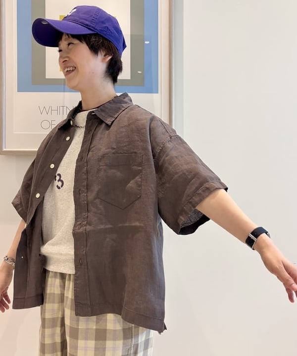 木村 梨香さんの「BEAMS WOMEN｜リネン ソリッド ショートスリーブ ＜イージーケア＞」を使ったコーディネート