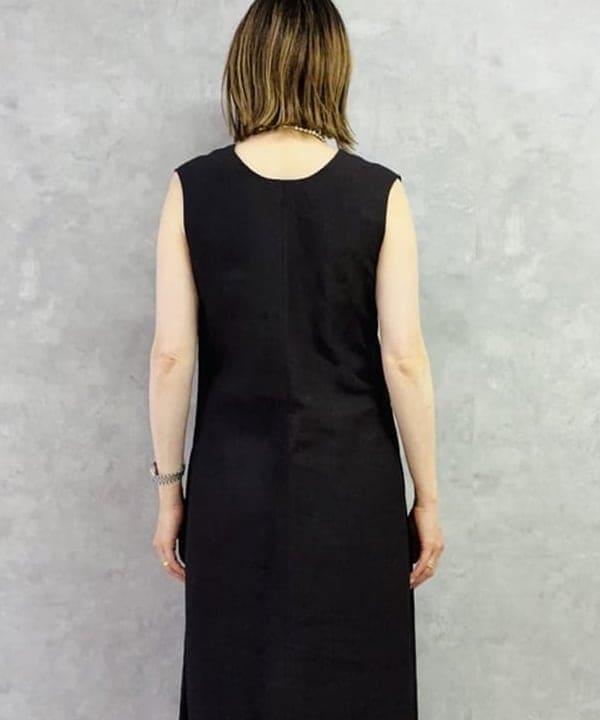 岩沢 珠代さんの「BEAMS WOMEN｜シンプル リネン 2WAY ドレス .M」を使ったコーディネート