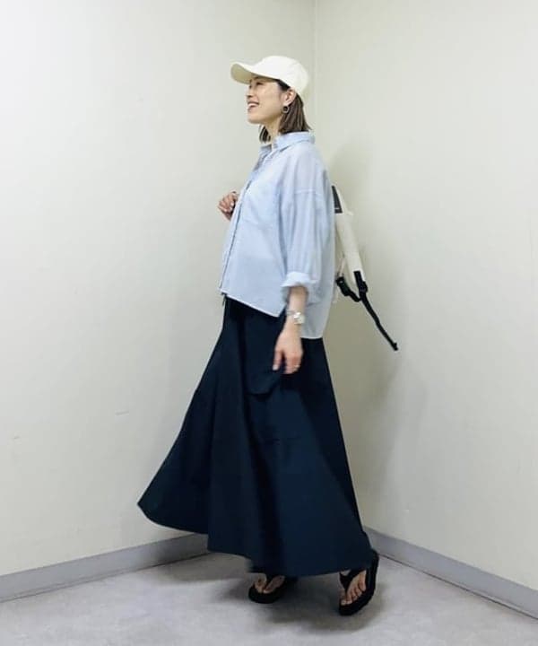 岩沢 珠代さんの「BEAMS WOMEN｜サイドポケット サーキュラー スカート」を使ったコーディネート