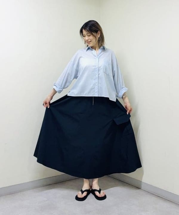 岩沢 珠代さんの「BEAMS WOMEN｜サイドポケット サーキュラー スカート」を使ったコーディネート
