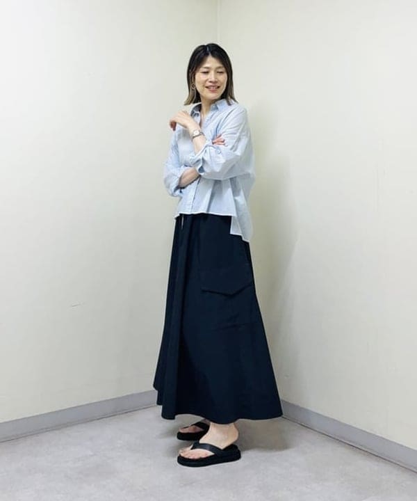 岩沢 珠代さんの「BEAMS WOMEN｜サイドポケット サーキュラー スカート」を使ったコーディネート