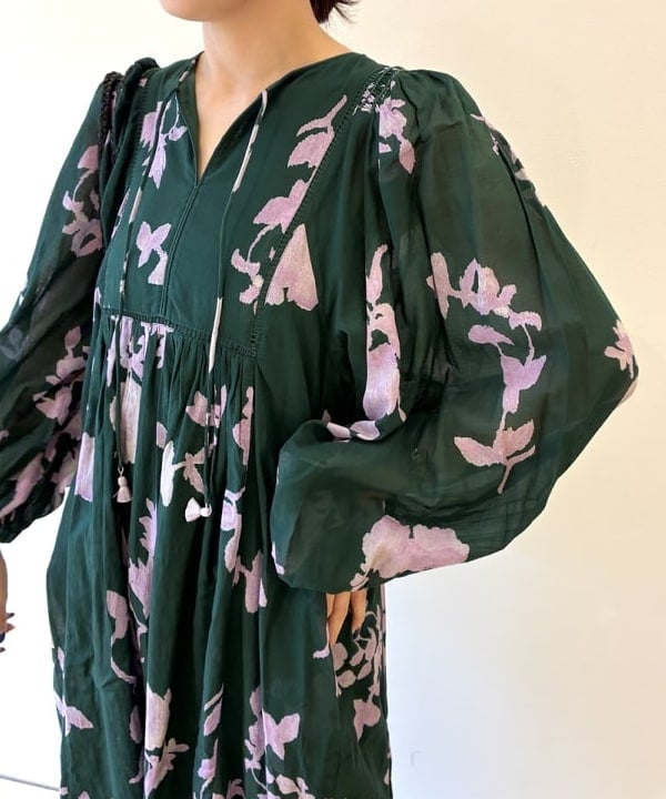 SAKAIさんの「BEAMS WOMEN｜MAISON N.H PARIS / クロワッサン ショルダーバッグ」を使ったコーディネート