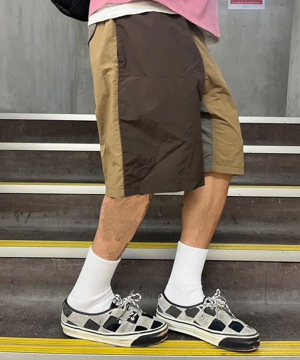 BANさんの「BEAMS WOMEN｜BEAMS｜【別注】Gramicci / オール コンディション ショーツ 26SS｜水陸両用 万能ショーツ ドライタッチ」を使ったコーディネート