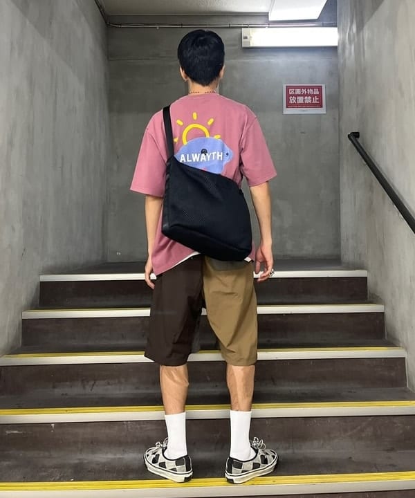 BANさんの「BEAMS WOMEN｜BEAMS｜【別注】Gramicci / オール コンディション ショーツ 26SS｜水陸両用 万能ショーツ ドライタッチ」を使ったコーディネート
