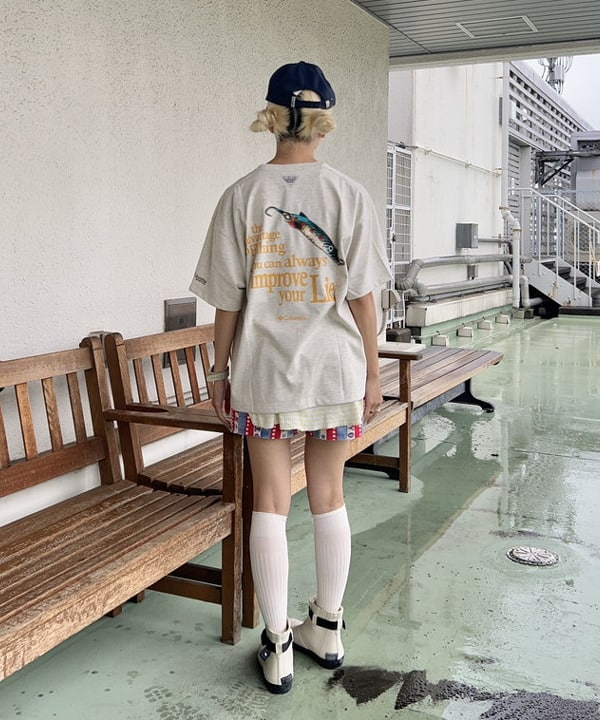 MATSUMOTO AMIさんの「BEAMS WOMEN｜【別注】Columbia / キャンバス キャップ」を使ったコーディネート