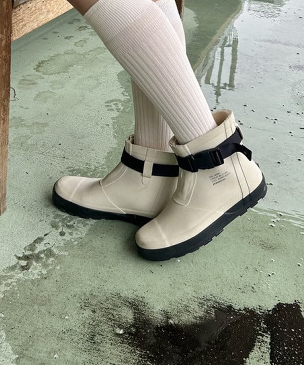 MATSUMOTO AMIさんの「BEAMS WOMEN｜【別注】Columbia / キャンバス キャップ」を使ったコーディネート