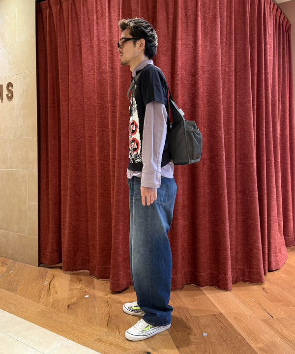 Lazzyさんの「ワイドストレート デニムパンツ」を使ったコーディネート